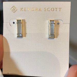 Kendra Scott earrings!